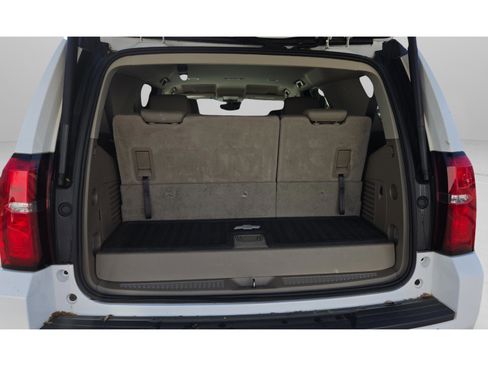 Used 2019 Chevrolet Tahoe LT image 14