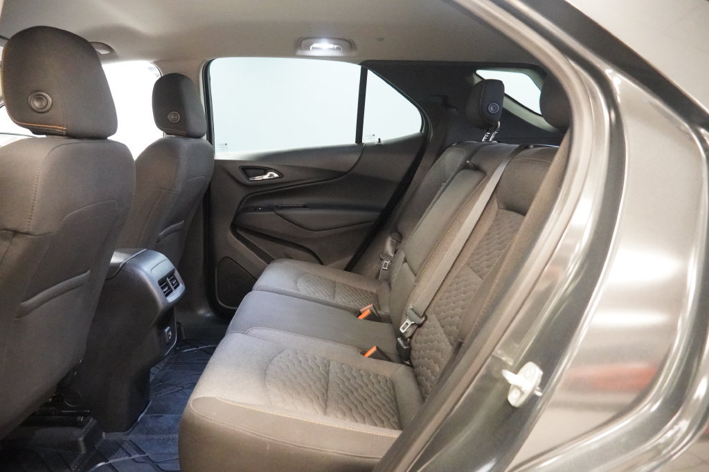 Used 2020 Chevrolet Equinox LT FWD image 27