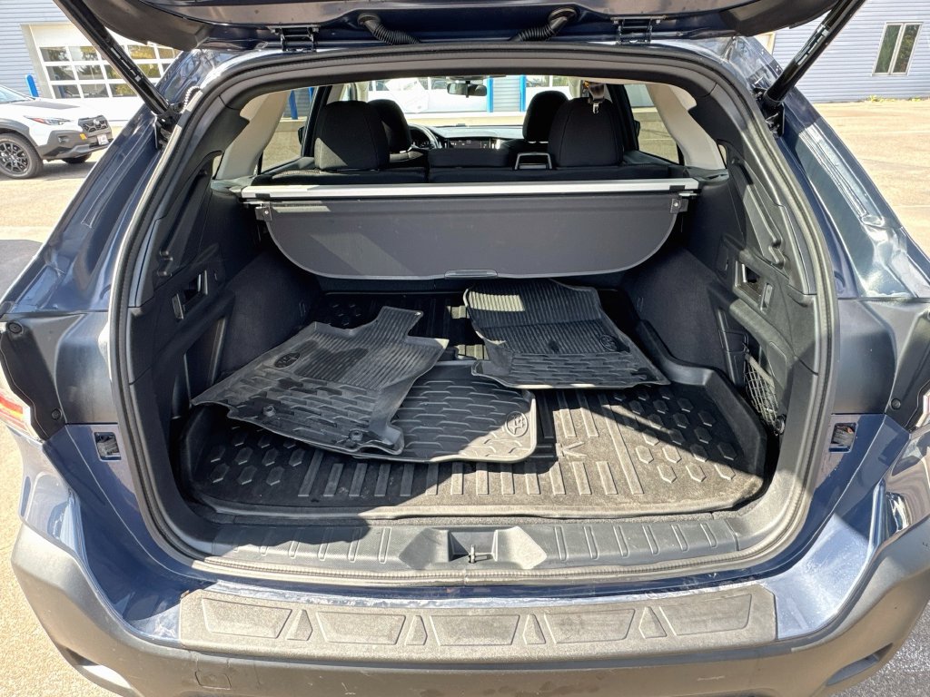 Certified 2025 Subaru Outback Premium AWD/4WD image 24