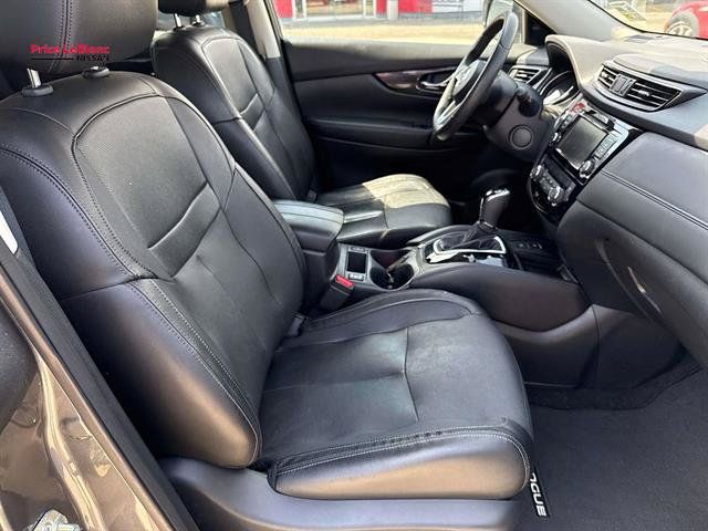 Used 2019 Nissan Rogue SL FWD image 11