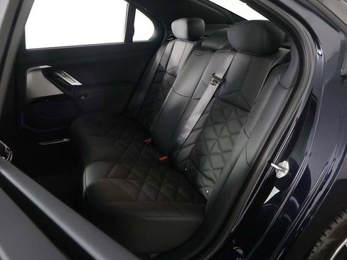 Used 2025 BMW 740i xDrive image 37