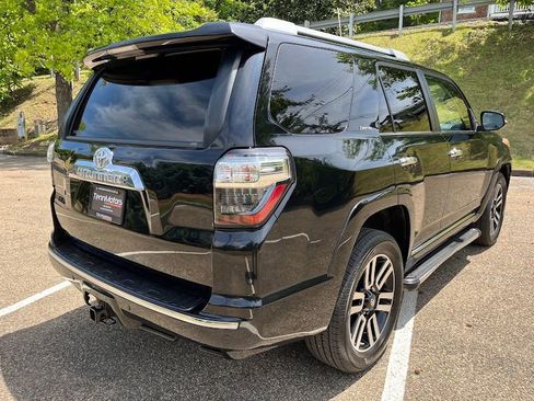 Used 2018 Toyota 4Runner Limited AWD/4WD image 35