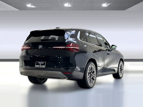 Used 2025 BMW X3 xDrive30i w/ Convenience Package AWD/4WD image 8