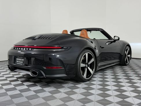 Certified 2026 Porsche 911 Carrera 4S image 9