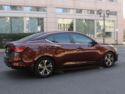 Used 2022 Nissan Sentra SV w/ All-Weather Package FWD image 7