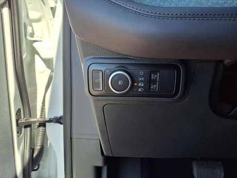 New 2026 Ford Explorer Platinum image 25