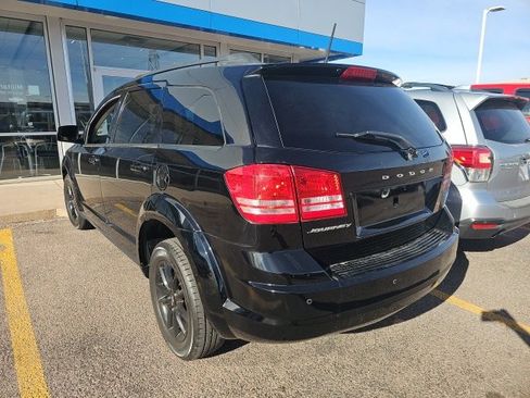 Used 2020 Dodge Journey SE w/ Blacktop Package image 4