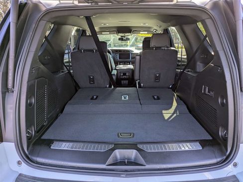 Used 2023 GMC Yukon Denali image 13