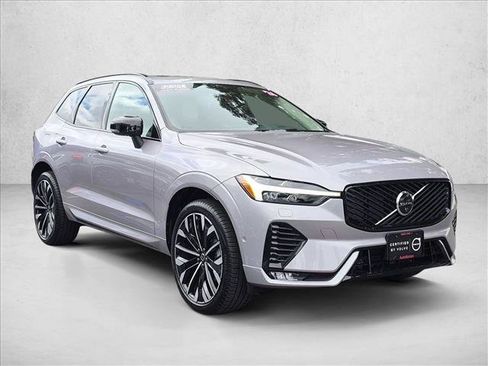 Used 2026 Volvo XC60 B5 Ultra w/ Protection Package Premier AWD/4WD image 3