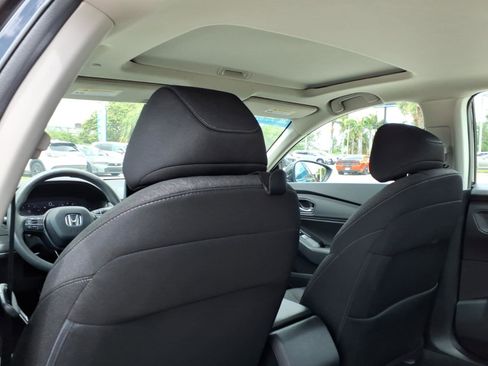 Used 2024 Honda Accord EX image 11
