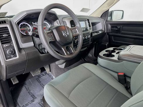 Used 2019 RAM 1500 Express w/ Express Value Package image 9