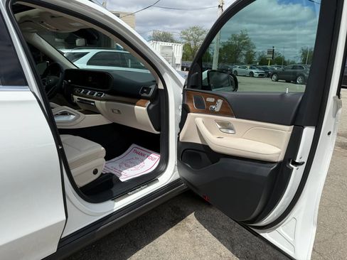 Used 2025 Mercedes-Benz GLE 450e 4MATIC image 28