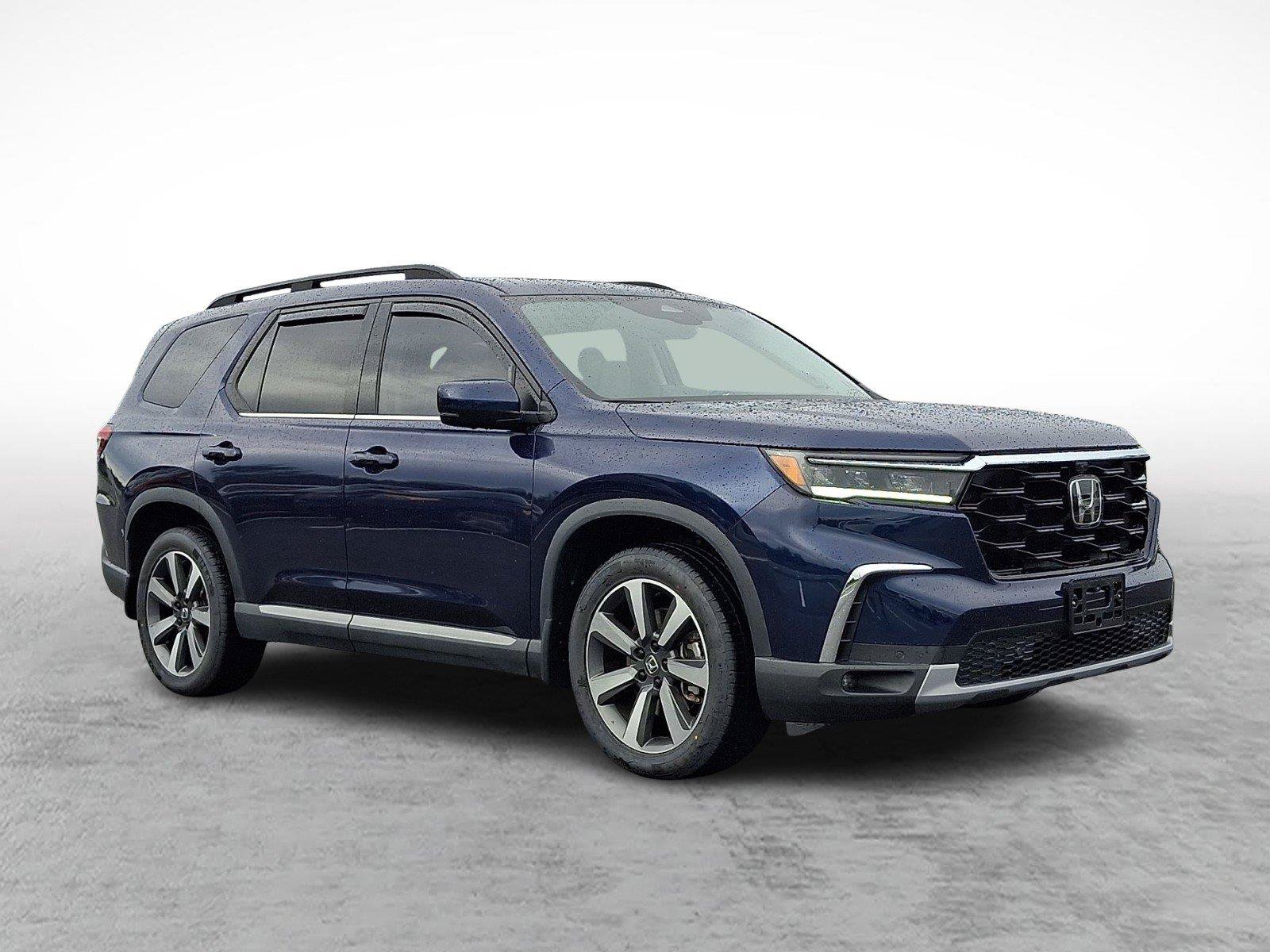 Used 2023 Honda Pilot Elite image 1