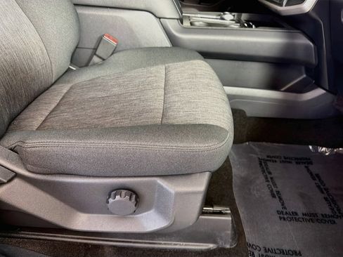 Used 2022 Ford Expedition XLT RWD image 36