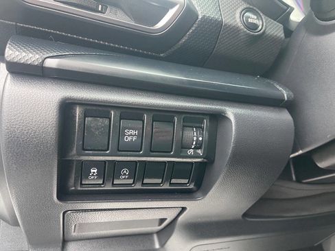 Used 2023 Subaru Forester Base AWD 4dr Crossover image 23