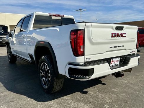 Used 2022 GMC Sierra 2500 AT4 w/ AT4 Premium Plus Package image 13