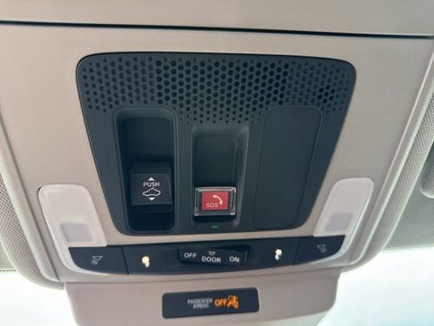 Used 2024 Honda Accord EX-L image 28