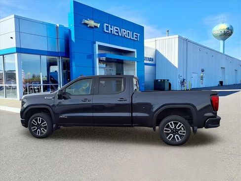 Used 2022 GMC Sierra 1500 AT4 w/ AT4 Preferred Package image 7