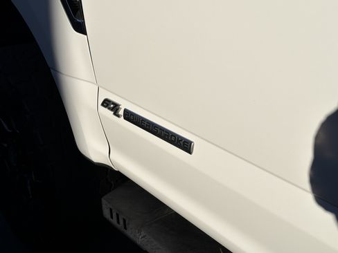 Used 2019 Ford F250 XLT w/ XLT Value Package image 22