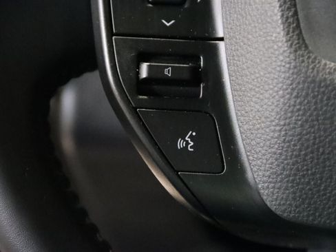 Used 2026 Toyota Prius LE FWD image 13