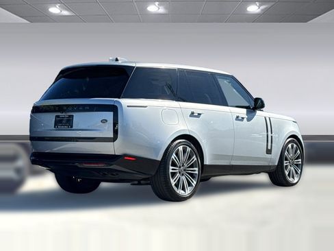 Used 2023 Land Rover Range Rover Autobiography AWD/4WD image 9
