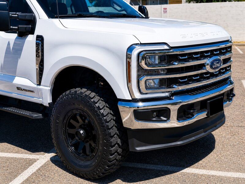Used 2025 Ford F350 Lariat w/ Camper Package AWD/4WD image 9
