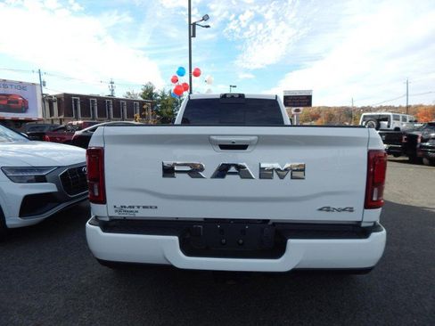 Used 2025 RAM 3500 Limited image 7