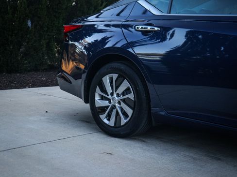 Used 2019 Nissan Altima 2.5 S image 13