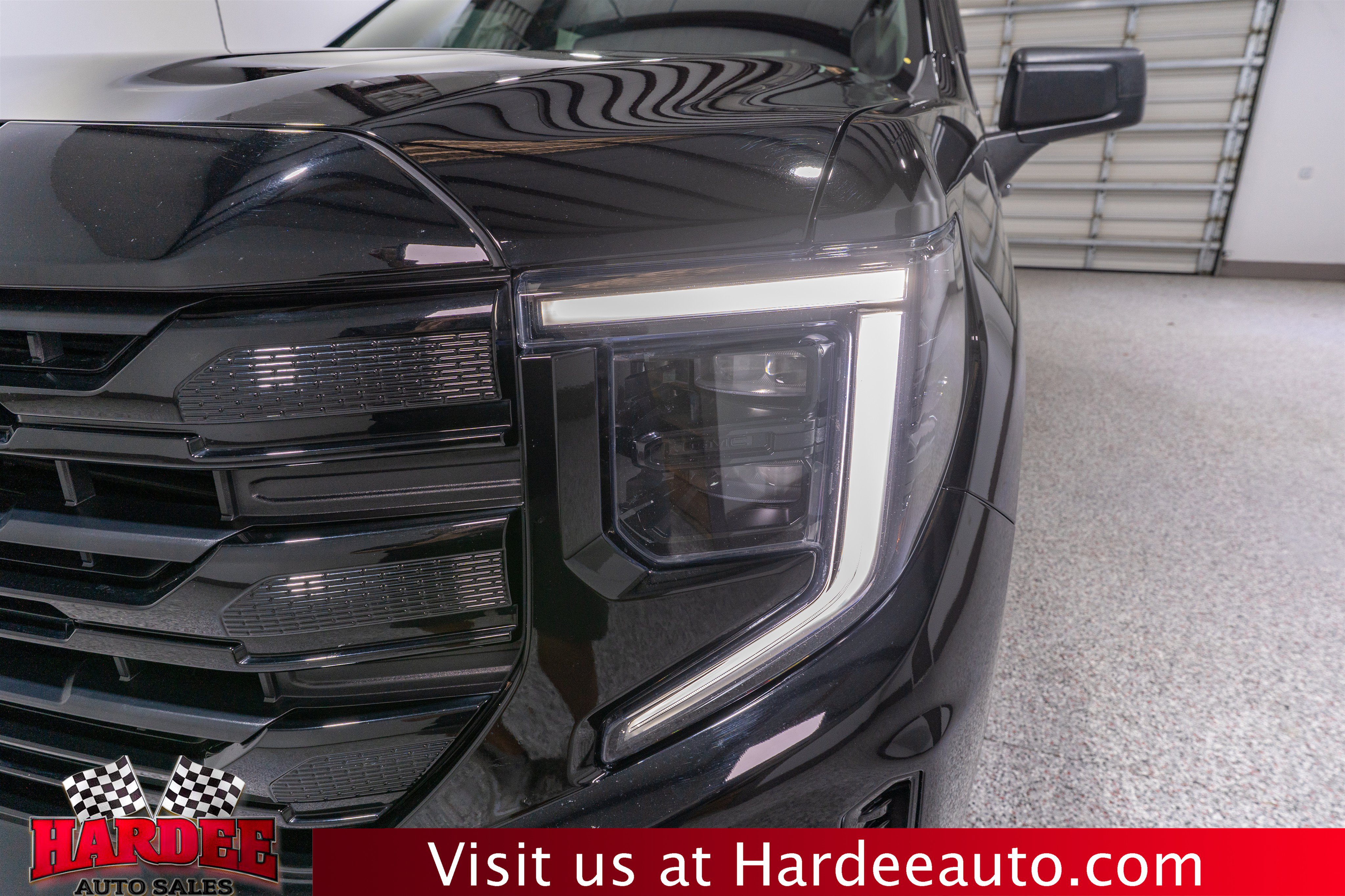 Used 2022 GMC Sierra 1500 Elevation AWD/4WD image 8