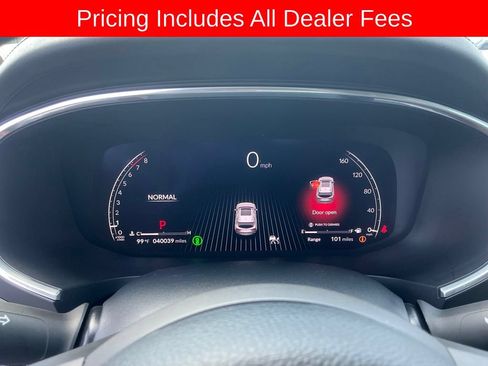 Used 2024 Acura MDX SH-AWD w/ Technology Package image 13
