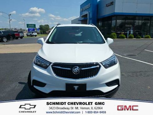 Used 2018 Buick Encore Preferred FWD image 2
