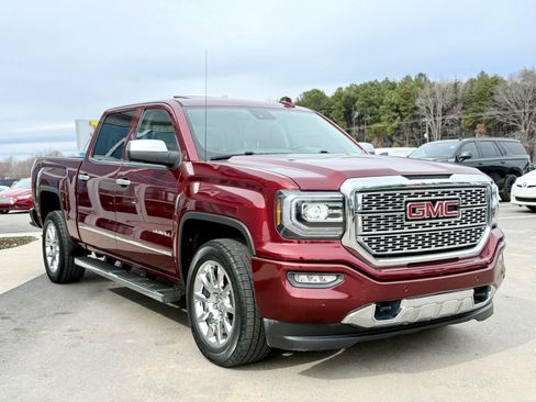 Used 2017 GMC Sierra 1500 Denali image 7