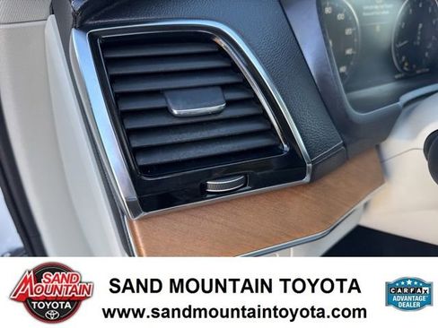 Used 2020 Volvo XC90 T6 Inscription image 15