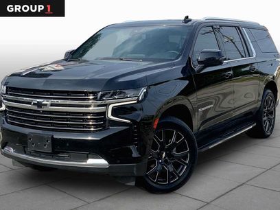 Used 2021 Chevrolet Suburban LT w/ LT Signature Package