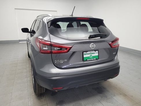 Used 2020 Nissan Rogue Sport SV image 6