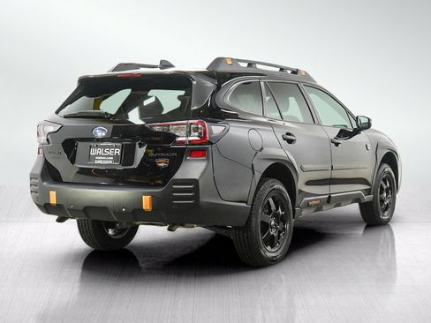 Used 2022 Subaru Outback Wilderness AWD/4WD image 5
