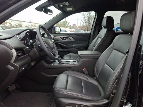 Certified 2023 Chevrolet Traverse LT image 14