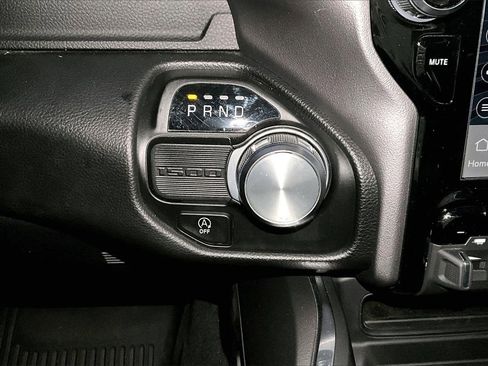 Certified 2023 RAM 1500 Laramie image 29