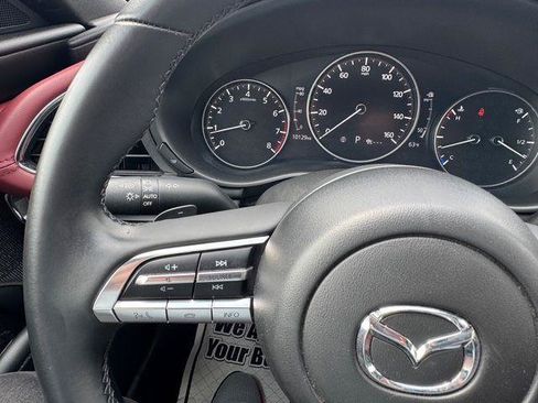 Used 2022 MAZDA MAZDA3 s AWD/4WD image 17