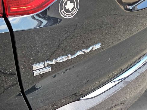 Used 2024 Buick Enclave Premium image 11