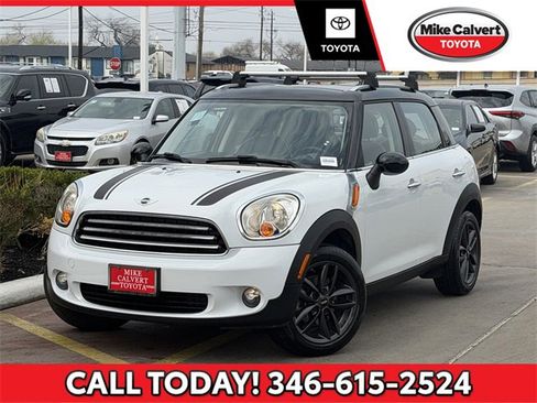 Used 2014 MINI Cooper Countryman image 1