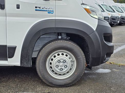 New 2024 RAM ProMaster 3500 w/ Delivery Van Package image 10