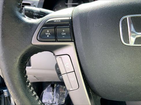 Used 2013 Honda Odyssey EX-L image 24