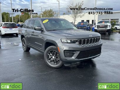 Used 2025 Jeep Grand Cherokee Laredo X