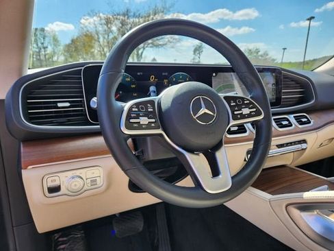 Used 2022 Mercedes-Benz GLE 350 4MATIC image 11