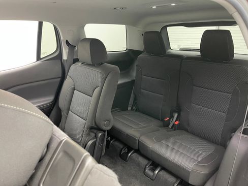 Used 2020 GMC Acadia SLE w/ Driver Convenience Package FWD image 40