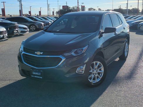 Used 2020 Chevrolet Equinox LT image 1
