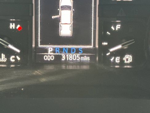 Used 2019 Toyota Tundra SR image 26