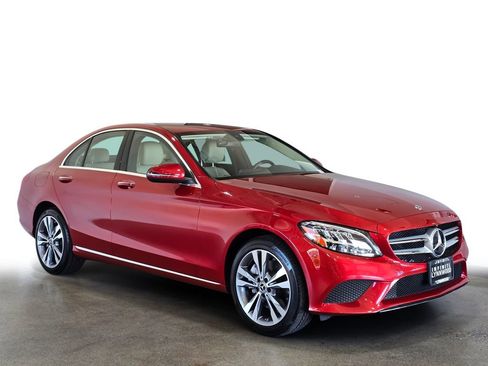 Used 2021 Mercedes-Benz C 300 4MATIC Sedan image 3