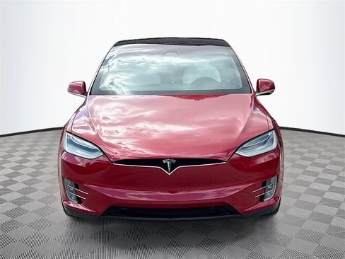 Used 2021 Tesla Model X Performance image 2